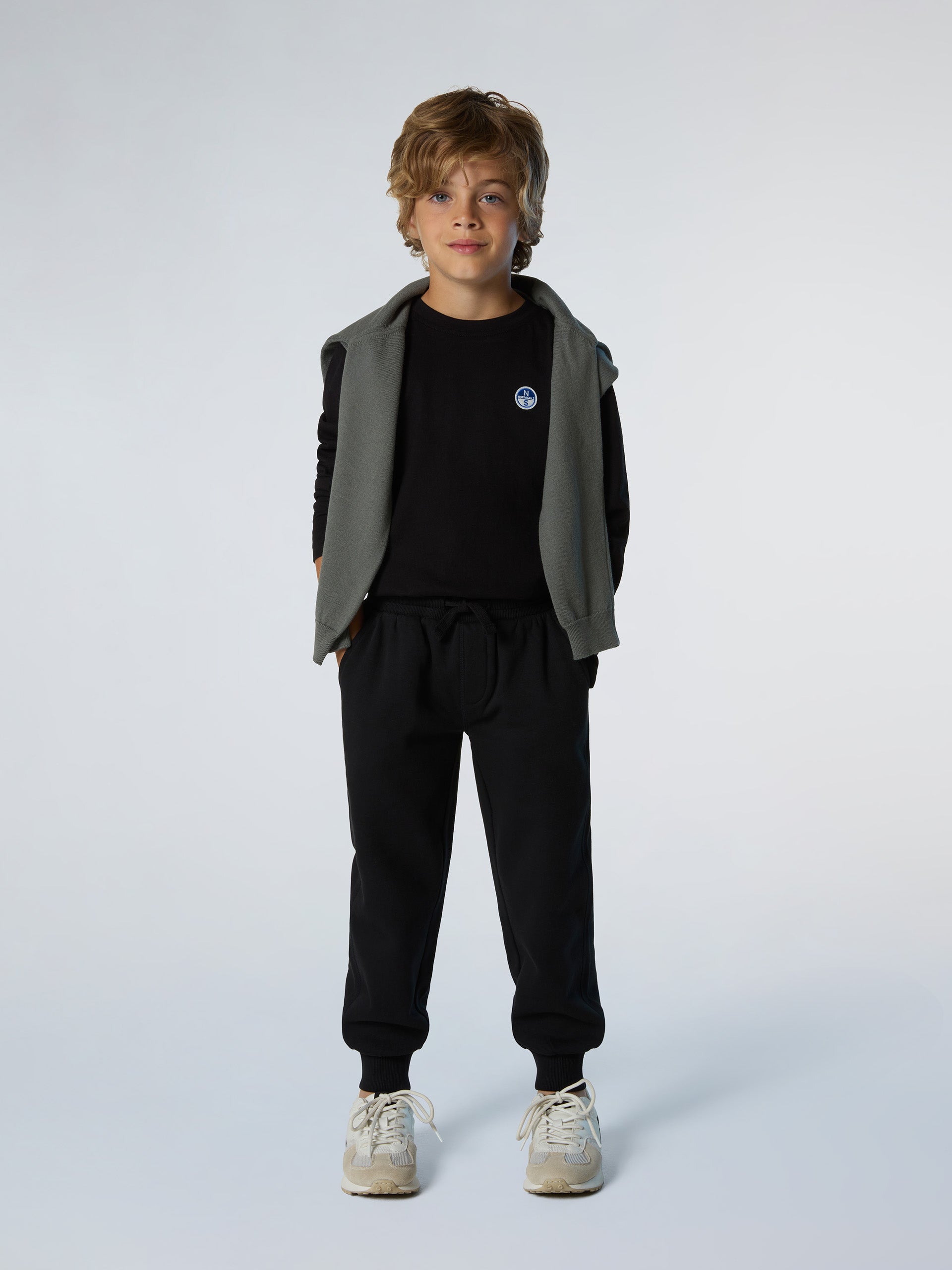 5 | Black | t-shirt-long-sleeve-wlogo-795231