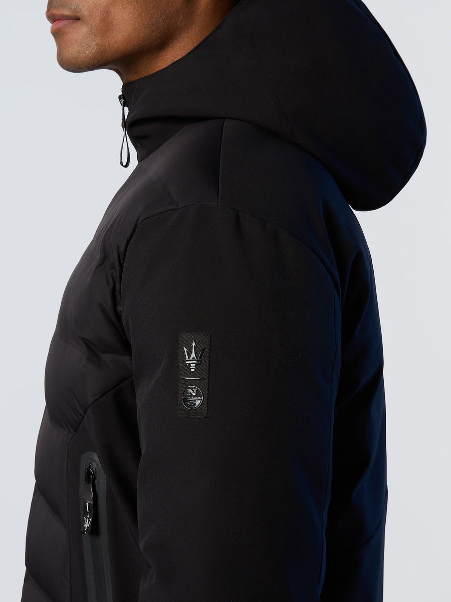 7 | Black | levante-hybrid-jacket-450144